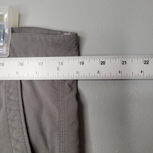 Tasc Performance Shorts Mens Size 38 L Grey 6" Cargo Bamboo Stretch Sustainable - Picture 7 of 9